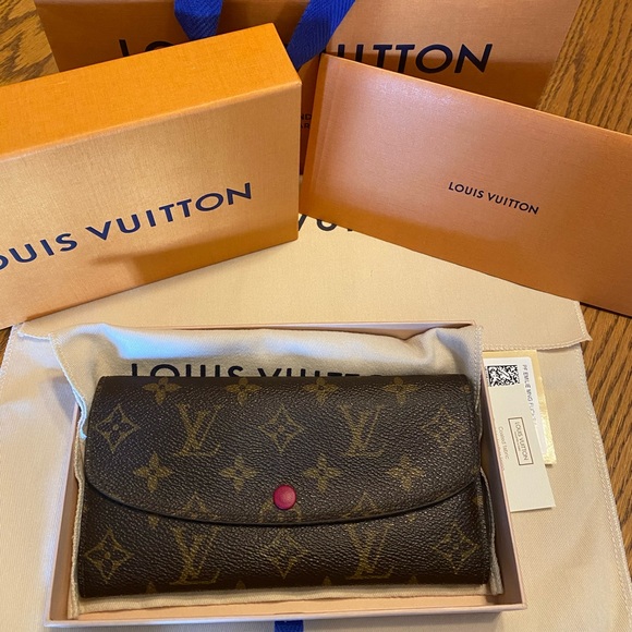 LV Emili Wallet
